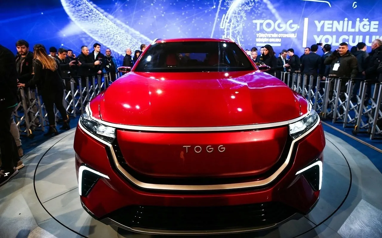 TOGG ÖN SİPARİŞLER BAŞLADI! Türkiye'nin yerli otomobiline sahip olmak isteyenler dikkat: 20233 Trumore TOGG ön sipariş ücreti fiyatı ne kadar, şartları nelerdir?