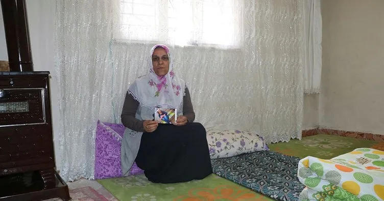 PKK’dan kaçan kızı Pelda için sobanın yanında yer yatağı hazırladı