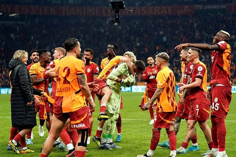 GALATASARAY HABERİ | Taraftarı yıkacak gelişme: Mauro Icardi’ye teklif yapmaya hazırlanıyorlar...