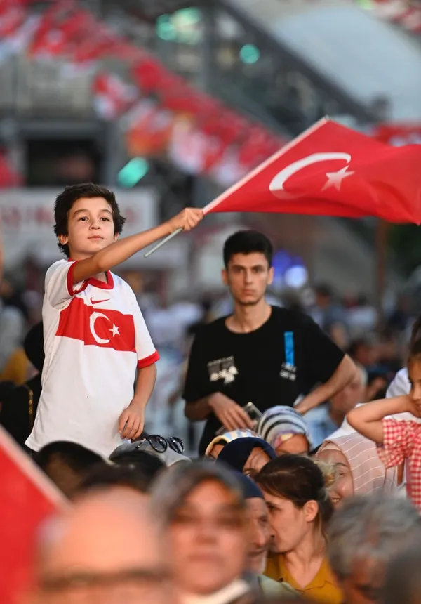 edeler-sehrinde-15-temmuz-anma-toreni-duzenlendi-1657924972345.jpeg