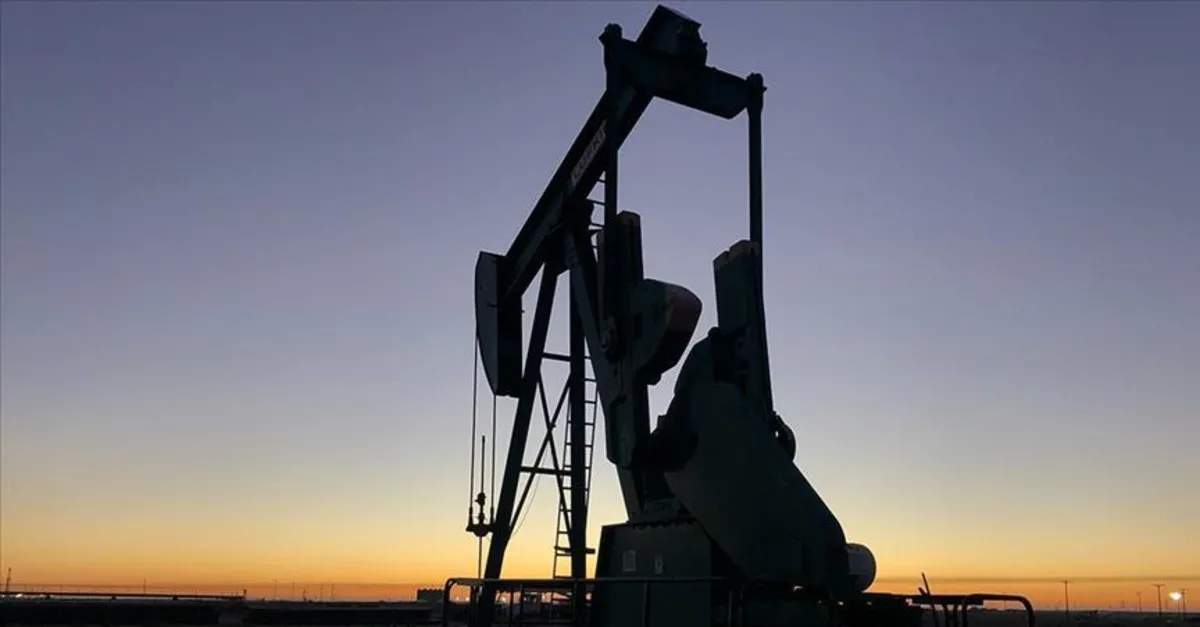 ABD'nin Ham Petrol Stokları Beklenmedik Şekilde Geriledi
