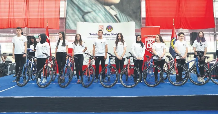100’üncü yılda 100 bisiklet