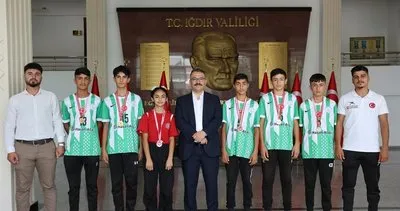 Vali Turan: Her zaman sporcularımızın yanındayız #igdir