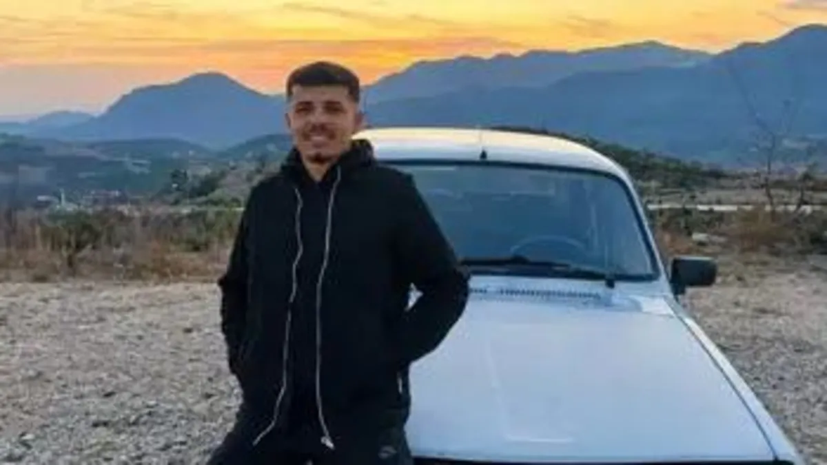Adana’da sağanak sele neden oldu! Bir sürücü öldü Adana’da sağanak sele neden oldu! Bir sürücü öldü