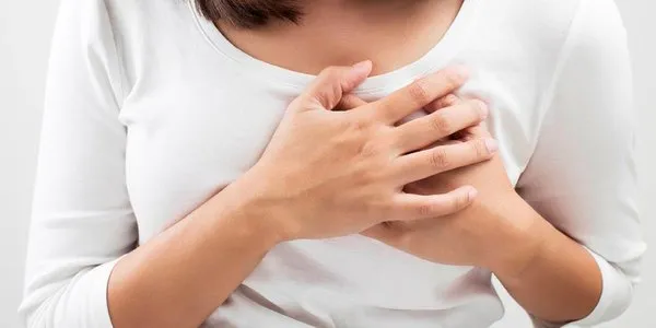 Gogus Agrisi Koronavirus Isareti Olabilir Halit Yerebakan Gogus Agrisi Koronavirus Isareti Olabilir Halit Yerebakan