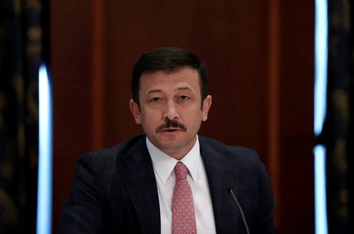 ak-partili-hamza-dagdan-izmirdeki-elektrik-faciasi-hakkinda-aciklama-baskan-olsaydim-vicdani-sorumlulugu-ustum-1726918051593.jpg
