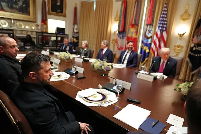 SON DAKİKA | Beyaz Saray’da Trump-Zelenskiy zirvesi: Savaşı bitirmek istiyoruz