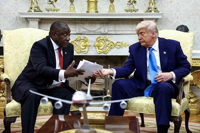 Beyaz Saray’da Trump-Ramaphosa görüşmesine damga vuran tartışma! Beyaz çiftçilere soykırım iddiası