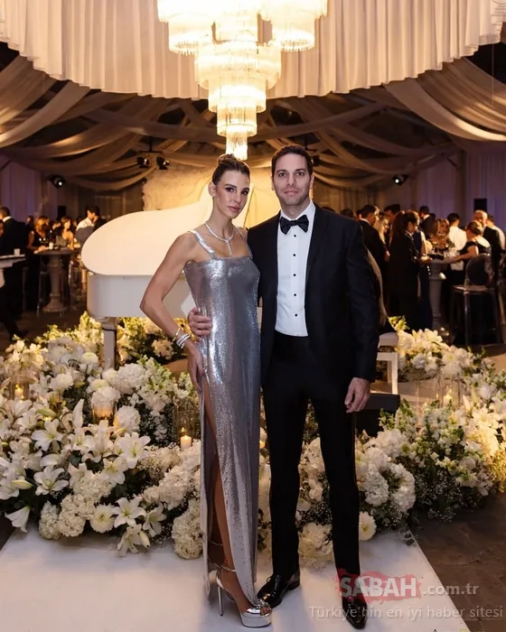 Hülya Koçyiğit’in torunu Aslışah Alkoçlar ışıl ışıl elbisesiyle büyüledi! Sosyal medyayı yaktı geçti!