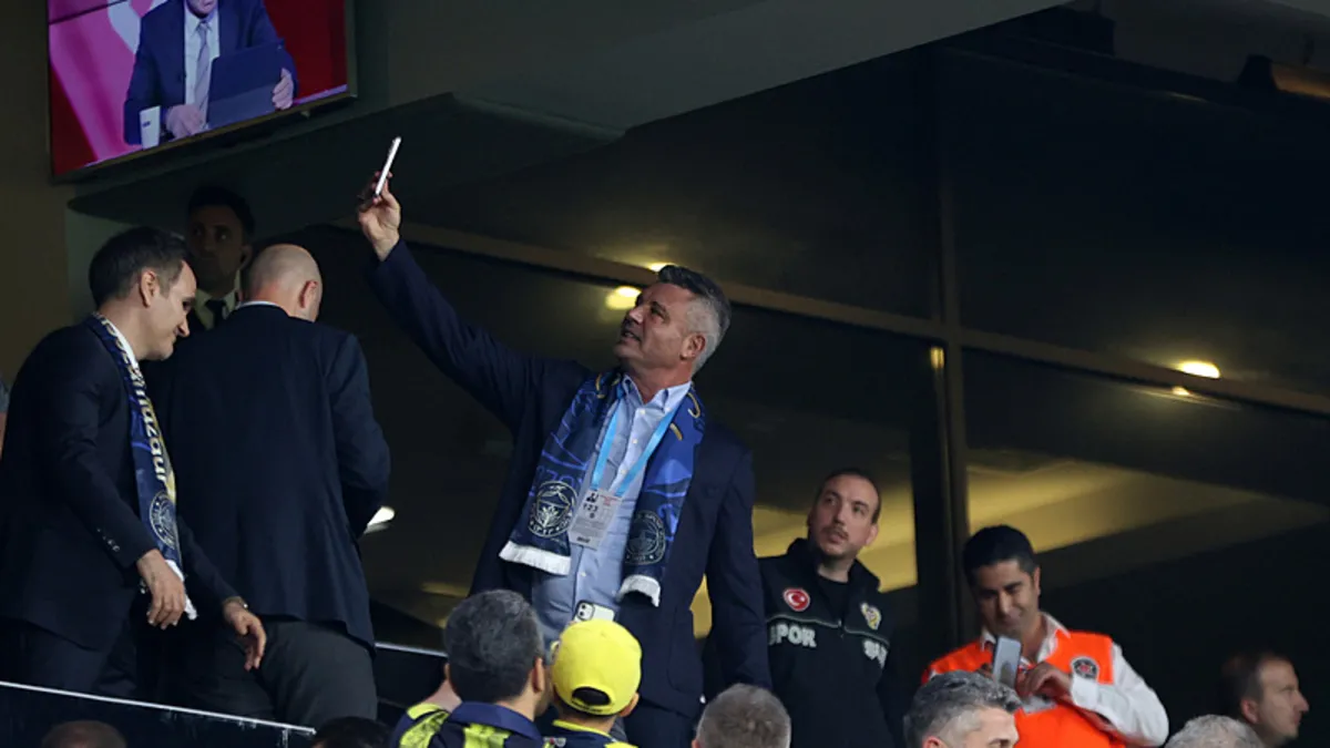 Fenerbahçe 4 yıldızın birden peşine düştü! Sadettin Saran’ın planı belli oldu… – Galeri Fenerbahçe 4 yıldızın birden peşine düştü! Sadettin Saran’ın planı belli oldu… – Galeri