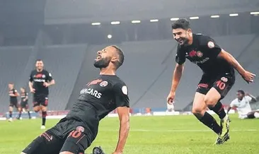 Demir’e gümrük freni