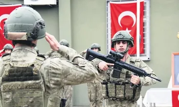 Vatan nöbetinde bayramlaşma