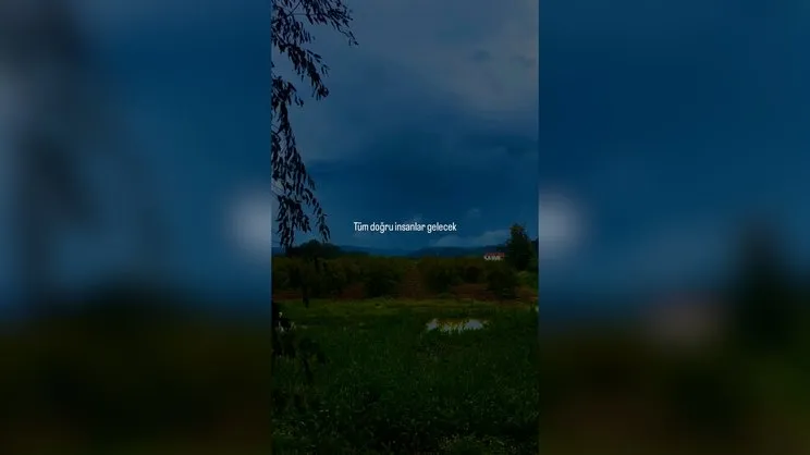 Anıl Altan'la boşanan Pelin Akil'in ayrılık sonrası imalı motivasyon paylaşımı kafaları karıştırdı! | Video