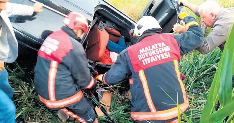 Eşi öldü, kendisi ve 3 çocuğu yaralandı