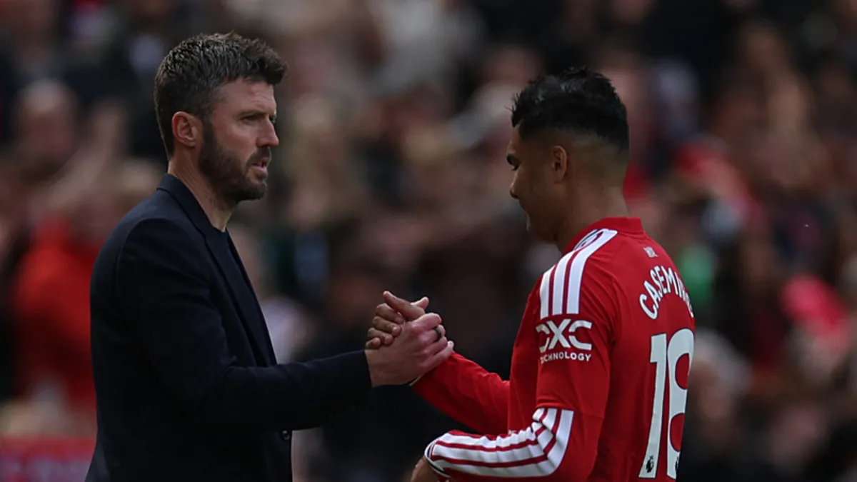 Manchester United'da 3 ayrılık birden!