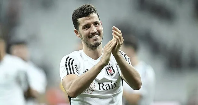 Beşiktaş’a Salih Uçan’dan kötü haber!