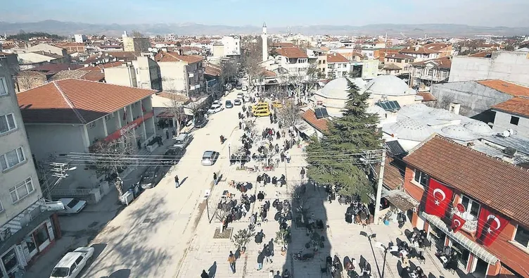 Halka hizmete engel oldular