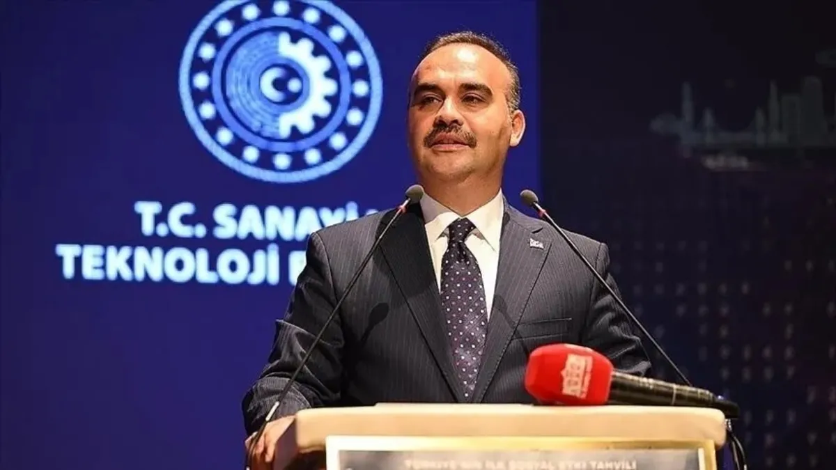Bakan Kacır: Son 23 yılda örnek kalkınma hamlesine imza attık Bakan Kacır: Son 23 yılda örnek kalkınma hamlesine imza attık