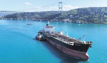 Marquise İstanbul Boğazı’ndan geçti