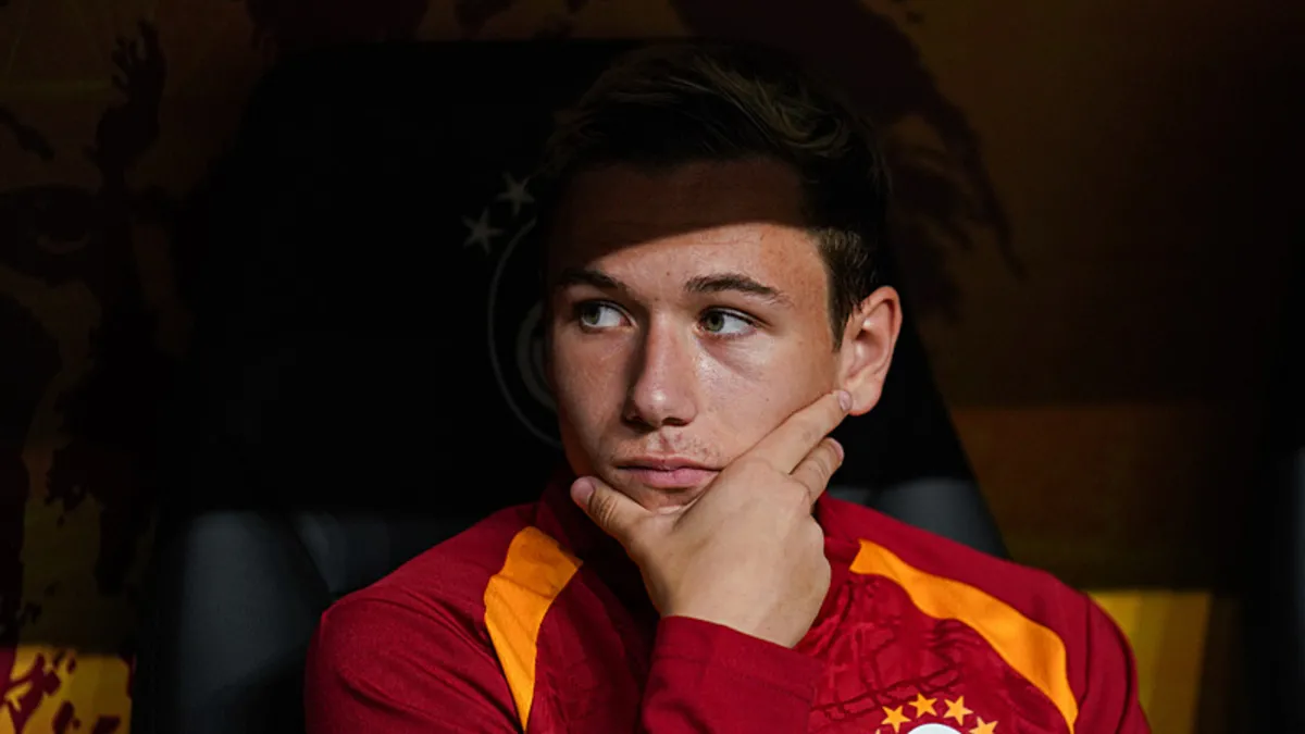 Galatasaray'da Aleksey Batrakov ilk maçına çıktı!