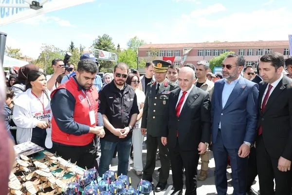 elazigda-19-mayis-coskusu-1779203382242.jpg