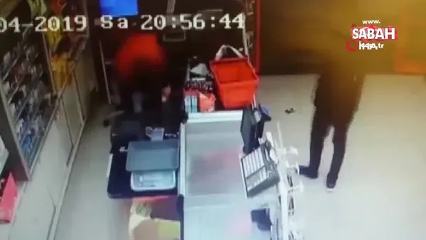 İstanbul’da pompalı tüfekle market soygunları kamerada