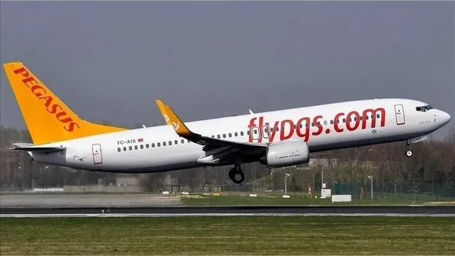 facianin-esiginden-donuldu-frankfurttaki-turk-yolcu-ucaginda-pilot-hatasi-kule-son-an-mudahale-etti-1792770278762.jpeg