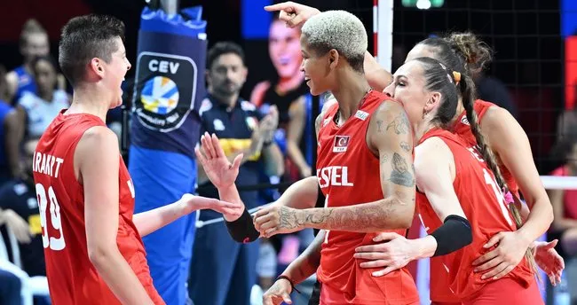 Filenin Sultanları’nın CEV Avrupa Şampiyonası finalindeki rakibi Sırbistan oldu Filenin Sultanları’nın CEV Avrupa Şampiyonası finalindeki rakibi Sırbistan oldu