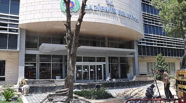 AK Partili Atmaca’dan CHP’li Belediye Başkanı Işık’a terleten sorular AK Partili Atmaca’dan CHP’li Belediye Başkanı Işık’a terleten sorular