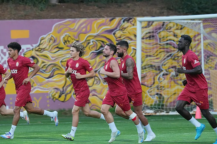 Son dakika Galatasaray haberi: Icardi’den Galatasaray’a kötü haber! Osimhen transferi sonrası...