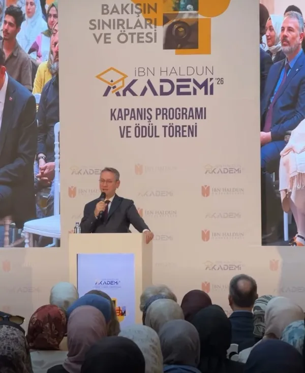 ibn-haldun-akademi26da-oduller-sahiplerini-buldu-1778958691996.jpg