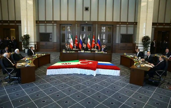 Türkiye-Rusya-İran Üçlü Zirvesi'nden yansıyan kareler