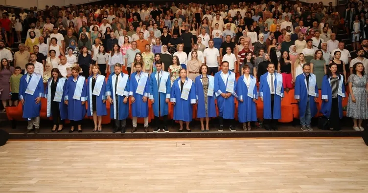 116 diş hekimi yemin ederek mezun oldu