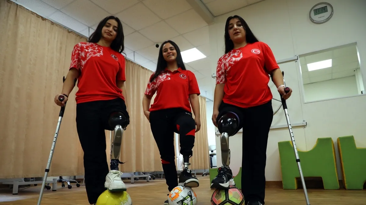 Enkazdan çıkıp milli oldular