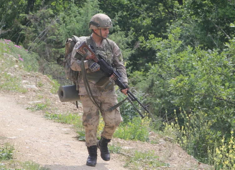 Teröristlerin korkulu rüyası jandarmanın keskin nişancıları