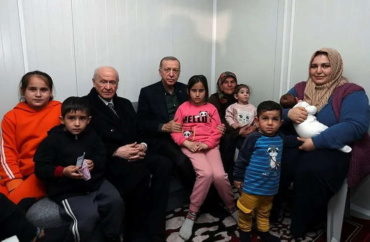 Başkan Erdoğan ve Bahçeli Osmaniye'de depremzedelerle bir araya geldi!