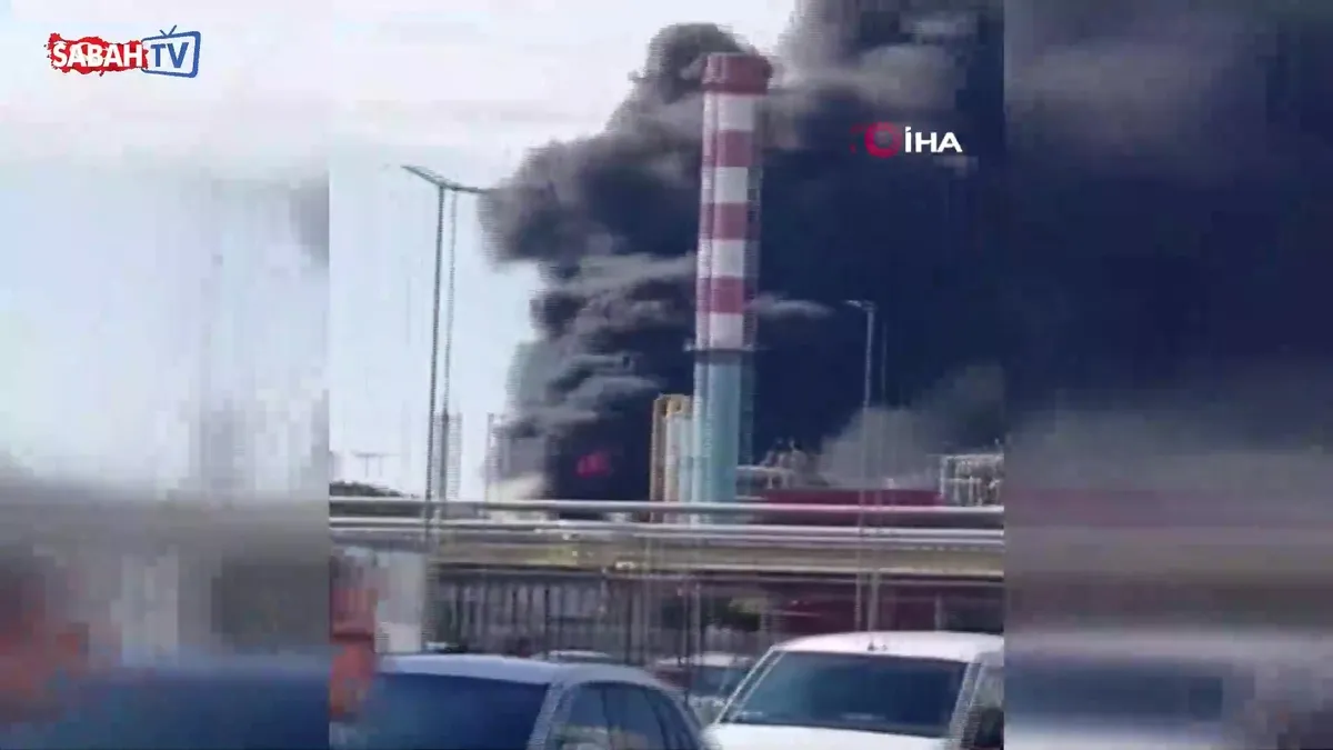 Macaristan’da petrokimya tesisinde patlama: 1 ölü, 7 yaralı | Video videosunu izle Macaristan’da petrokimya tesisinde patlama: 1 ölü, 7 yaralı | Video videosunu izle