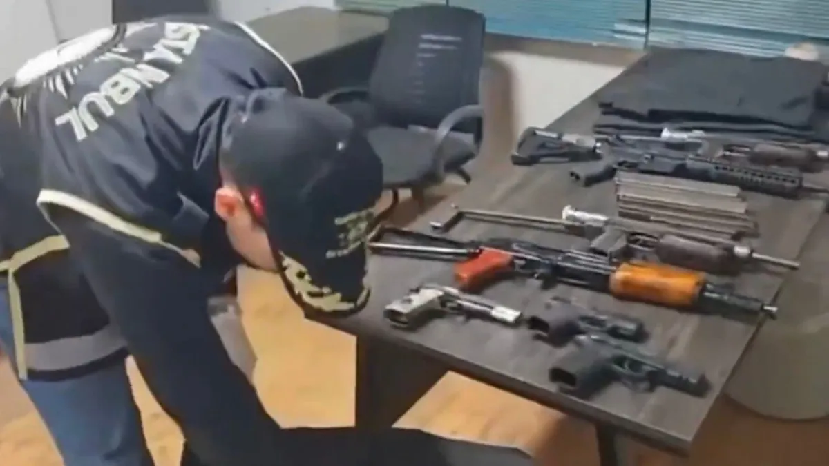 İstanbul’da Daltonlar bağlantılı silah temin zincirine operasyon! 8 gözaltı İstanbul’da Daltonlar bağlantılı silah temin zincirine operasyon! 8 gözaltı