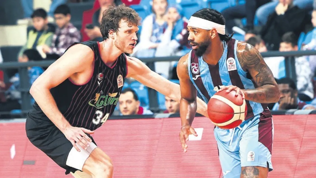 Potada fırtına esiyor