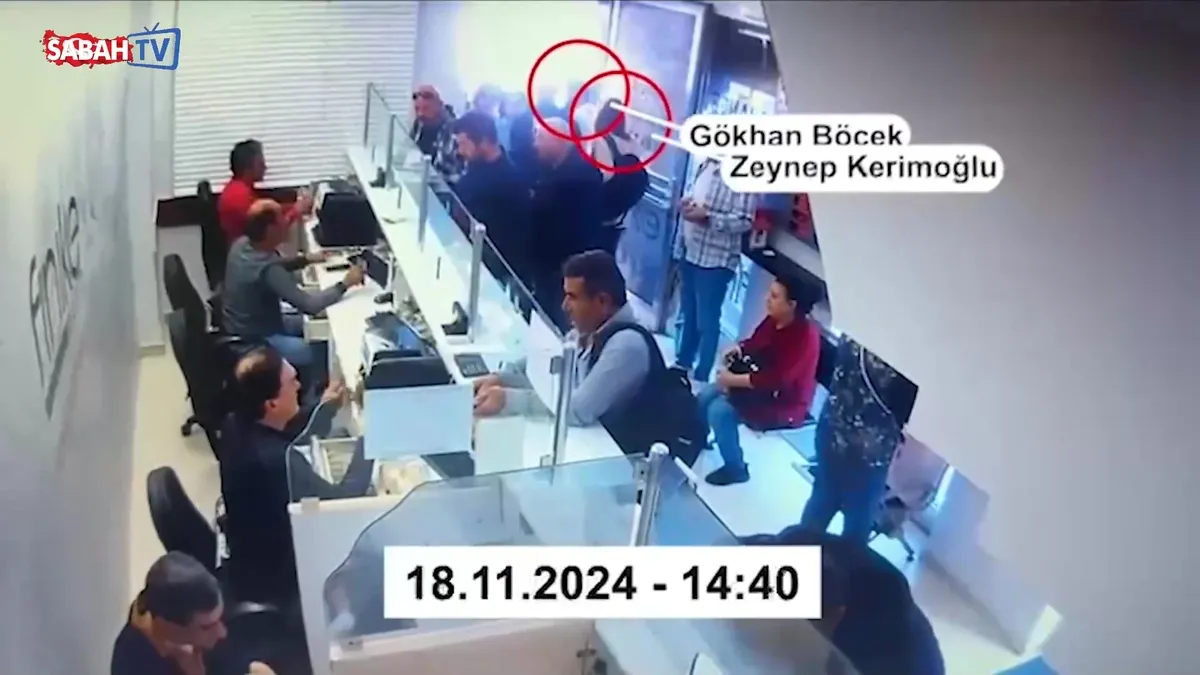 Muhittin Böcek’in oğlu Gökhan Böcek rüşvet paralarını böyle taşımış! | Video videosunu izle Muhittin Böcek’in oğlu Gökhan Böcek rüşvet paralarını böyle taşımış! | Video videosunu izle