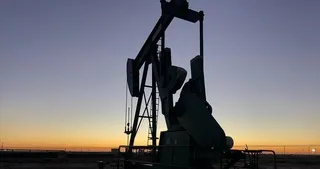 Brent petrolün varili 65,49 dolar