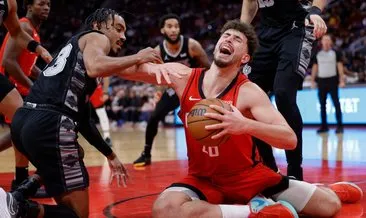Alperen Şengün, Cedi Osman’ı yendi! Rockets-Spurs maçı nefes kesti