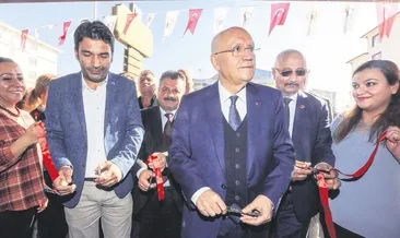 Karşıyaka’da hazırlık için ders zili çaldı