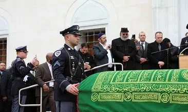 ABD’de öldürülen Müslüman polis son yolculuğuna uğurlandı