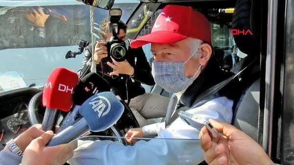 İstanbul Bayrampaşa Belediye Başkanı Aydıner minibüs şoförü oldu, yolcuları uyardı | Video