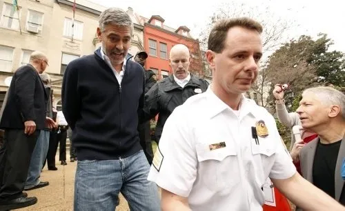 George Clooney tutuklandı