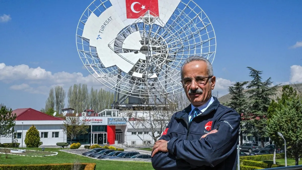 Suriye’ye uydu desteği: Suriye’nin resmî haber kanalı TÜRKSAT 4A uydusu üzerinden yayına başladı