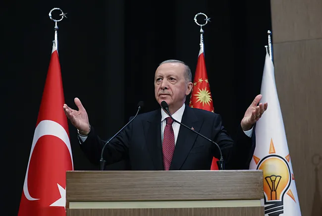baskan-erdogan-talimat-vermisti-yatirim-fonu-islemlerine-inceleme-baslatildi-1790716091312.jpg Başkan Erdoğan talimat vermişti: Yatırım fonu işlemlerine inceleme başlatıldı!
