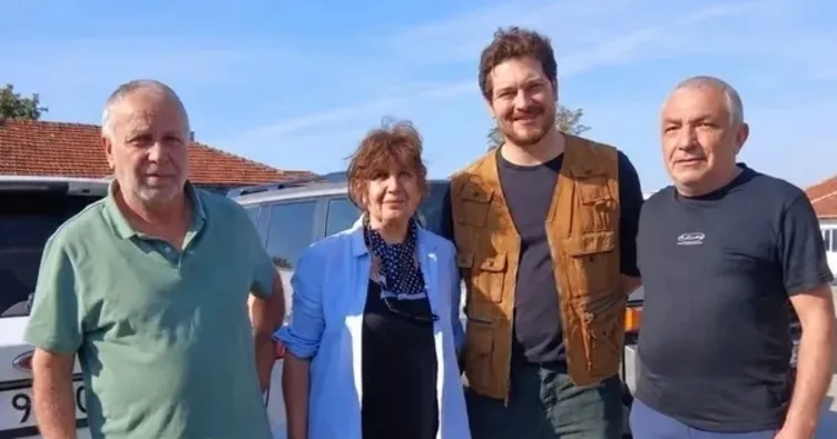 Kimi köy meydanında kimi de zeytinlikte! Ünlü isimlerin memleket halleri!