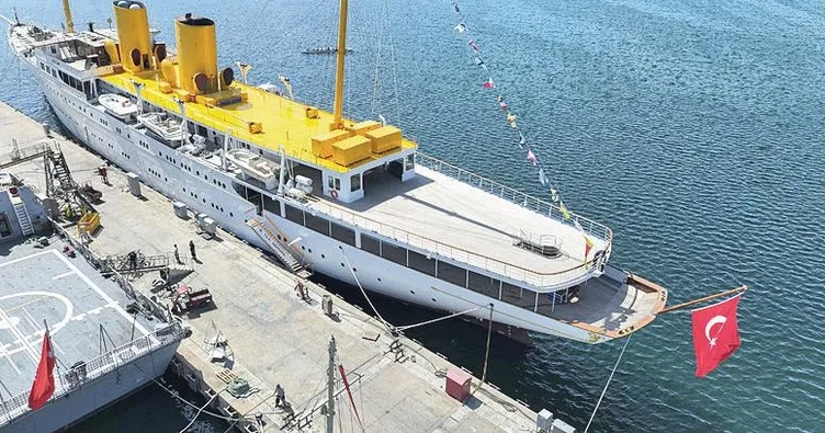 Türk bayrağını al Boğaz’a gel